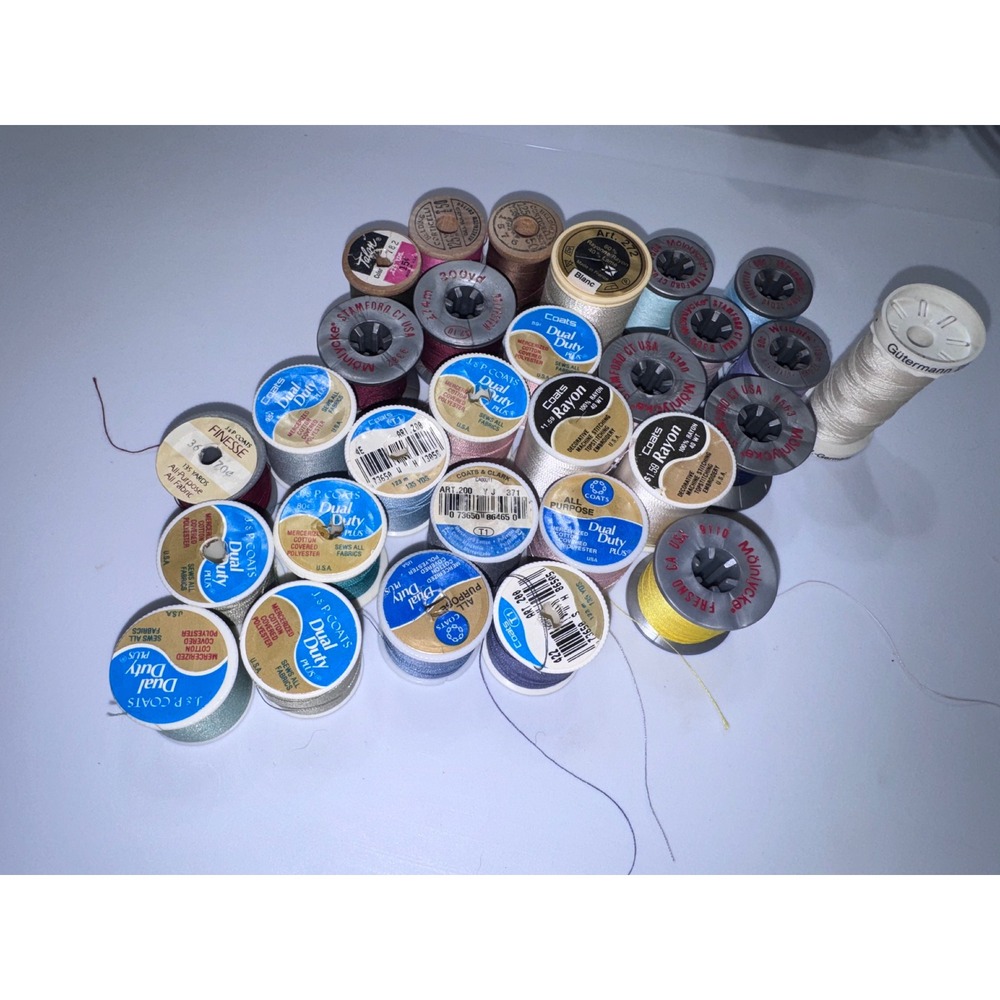 Vintage Sewing Thread Lot J.P. Coats Molnlycke Gutermann Wood Spools MixedColors